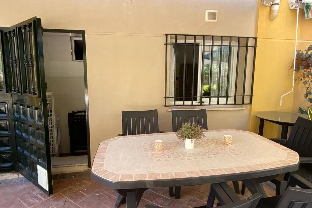 Apartamento Gloria 2 มาลากา ภายนอก รูปภาพ