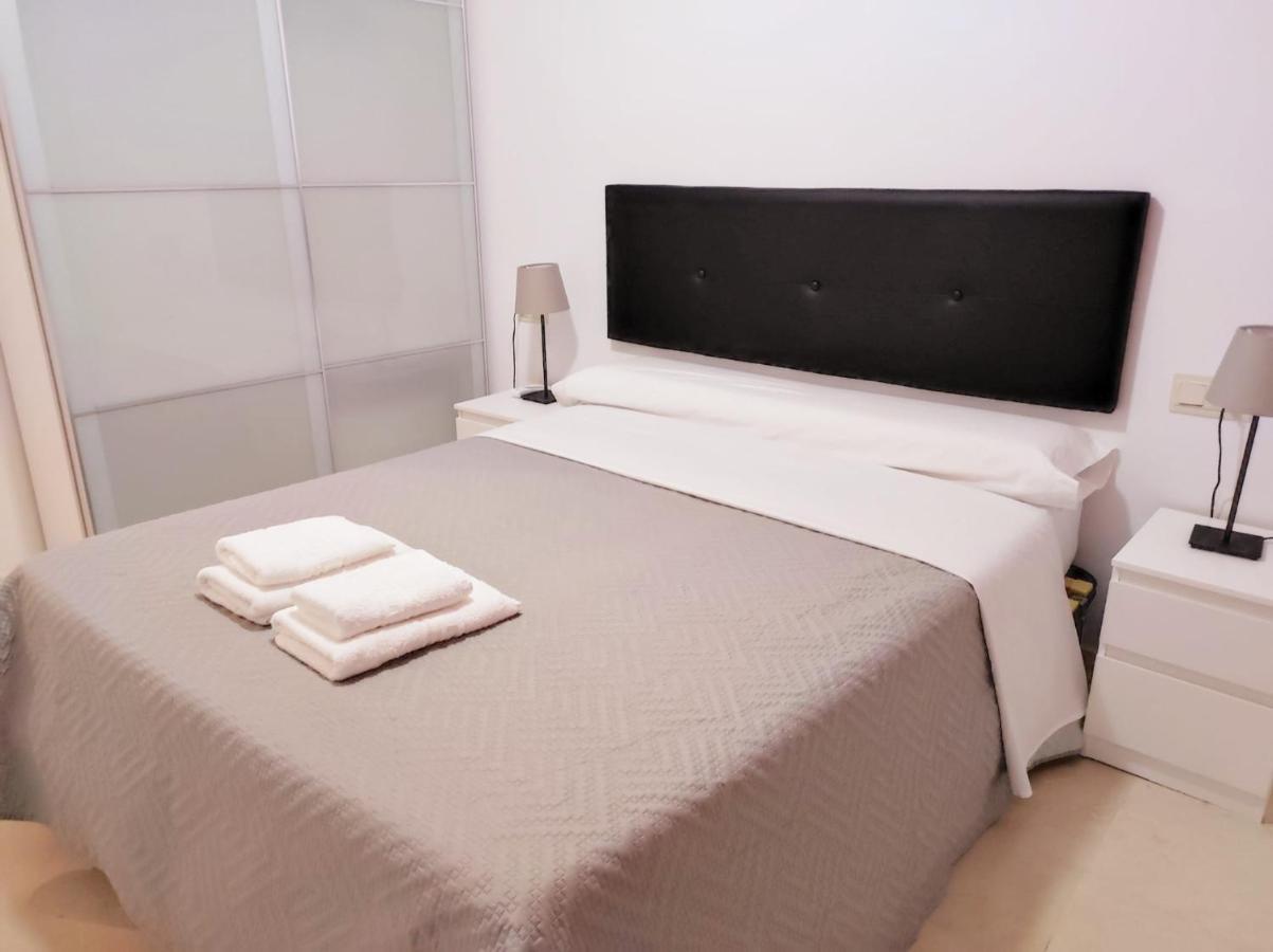 Apartamento Gloria 2 มาลากา ภายนอก รูปภาพ