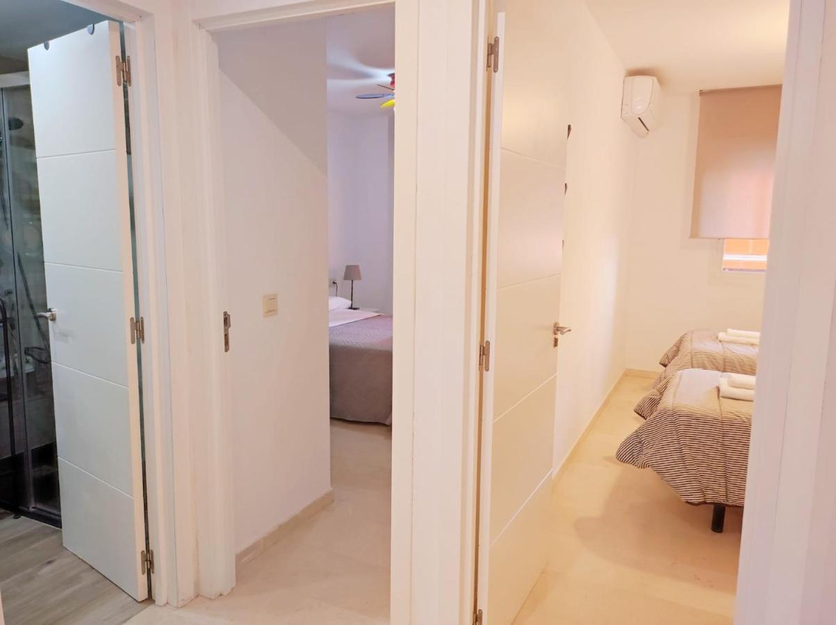 Apartamento Gloria 2 มาลากา ภายนอก รูปภาพ
